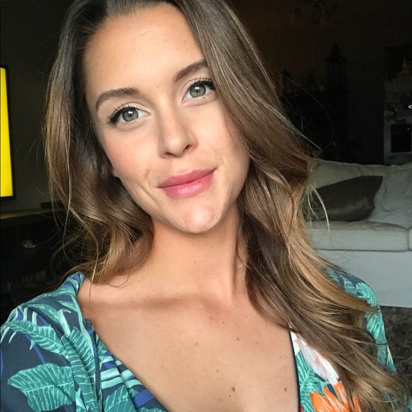 nicolecozort